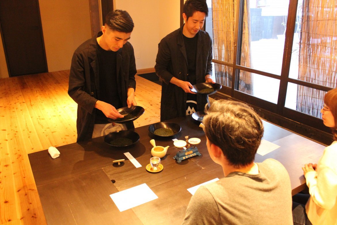 茶歌舞伎1.JPG